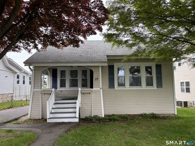 /international/us/17-reservoir-avenue-norwalk-ct-110107987059/