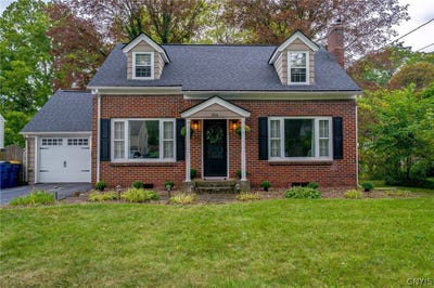 /international/us/304-meadow-road-syracuse-ny-110110297395/