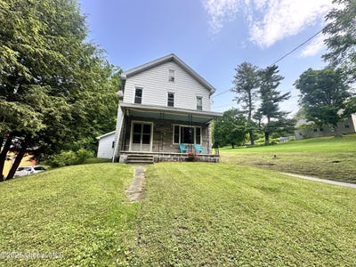 /international/us/32-parsons-avenue-hoosick-falls-ny-110100195393/