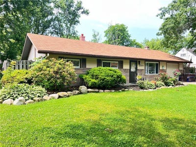 /international/us/3221-greenfield-street-nw-warren-oh-110100034766/