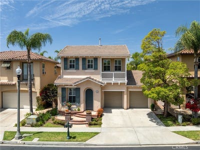 /international/us/19-vacaville-irvine-ca-110099182351/