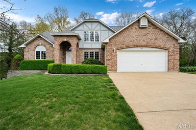 /international/us/5171-waters-edge-drive-hillsboro-mo-110107349294/