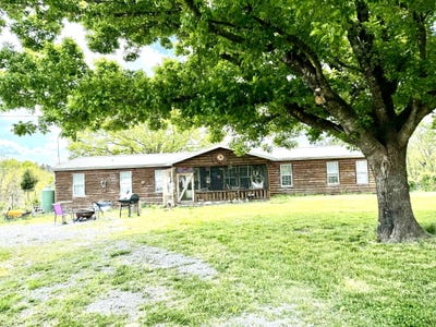 /international/us/25755-webb-lane-summersville-mo-110107628795/
