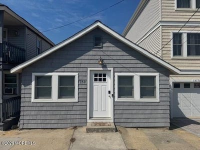 /international/us/169-1st-avenue-manasquan-nj-110106752633/