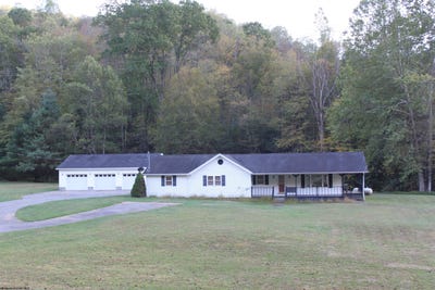 /international/us/1506-holly-river-road-webster-springs-wv-110100899146/
