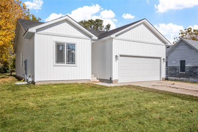 /international/us/600-cottonwood-avenue-woodward-ia-110106269950/