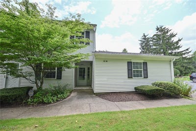 /international/us/17672-eastbrook-trail-chagrin-falls-oh-110100981845/