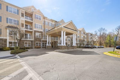 /international/us/540-cranbury-road-east-brunswick-nj-110106852470/