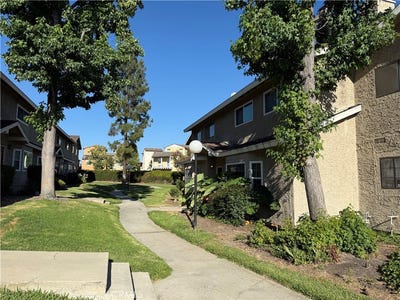 /international/us/4195-kingsley-montclair-ca-110109006558/