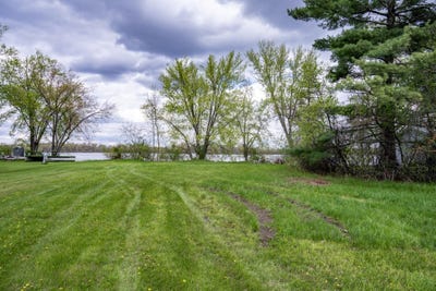 /international/us/0-27-acres-steiner-avenue-mauston-wi-110107776577/
