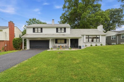 /international/us/8881-paw-paw-lane-sycamore-twp-oh-110109065982/