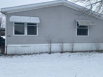 /international/us/461-w-lytle-street-fostoria-oh-110100509843/
