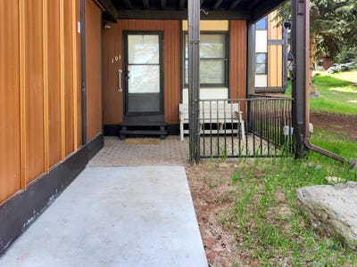 /international/us/15-squaw-valley-lane-101a-angel-fire-nm-110099855948/