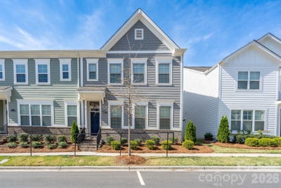 /international/us/15132-rocky-bluff-loop-davidson-nc-110107584326/