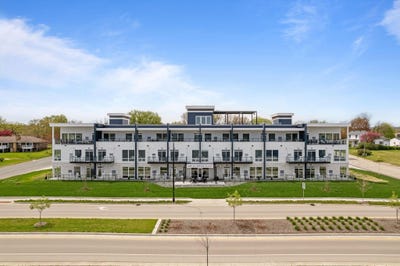 /international/us/907-n-lakeshore-drive-lake-city-mn-110109005844/