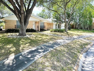 /international/us/1403-kingfisher-dr-beeville-tx-110100335117/