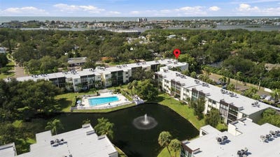 /international/us/14130-rosemary-lane-largo-fl-110120553986/