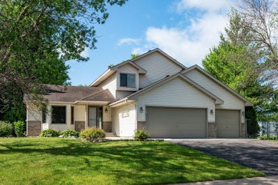 /international/us/22469-130th-avenue-n-rogers-mn-110109133083/