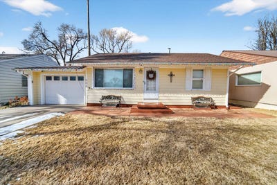 /international/us/806-n-johnson-st-syracuse-ks-110105362802/