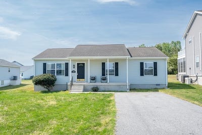 /international/us/3389-captains-corridor-greenbackville-va-110107515045/