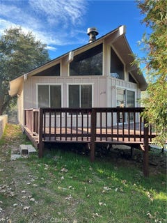 /international/us/1506-wildcat-lake-arrowhead-ca-110103775893/