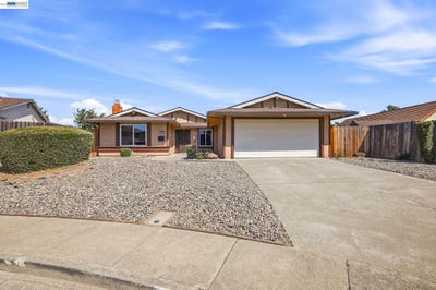 /international/us/2640-beecham-fairfield-ca-110110296814/