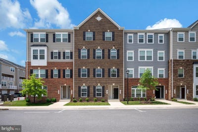 /international/us/7911-independence-drive-spotsylvania-va-110108775263/