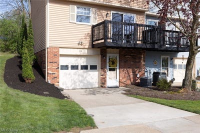 /international/us/91-quaker-ridge-drive-akron-oh-110107519939/
