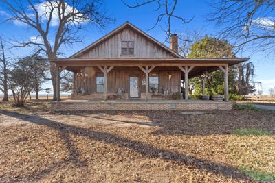 /international/us/hwy-135-s-black-oak-ar-110104573684/