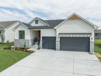 /international/us/1246-w-ravendale-ln-goddard-ks-110100335634/