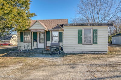 /international/us/2201-s-main-street-galena-ks-110099671434/