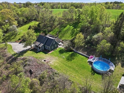 /international/us/96-town-farm-road-sutton-ma-110108032344/