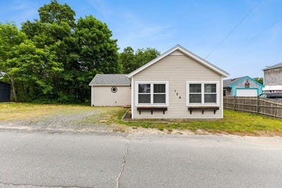 /international/us/106-circuit-ave-wareham-ma-110100563076/
