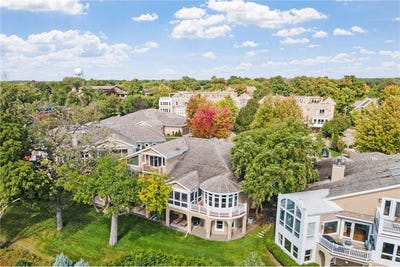 /international/us/724-widsten-circle-wayzata-mn-110107074600/