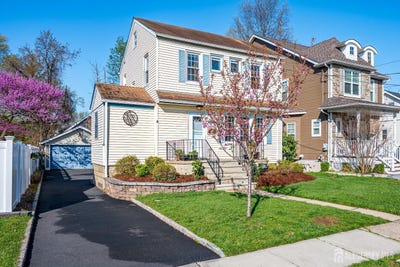 /international/us/121-columbia-avenue-metuchen-nj-110107377653/