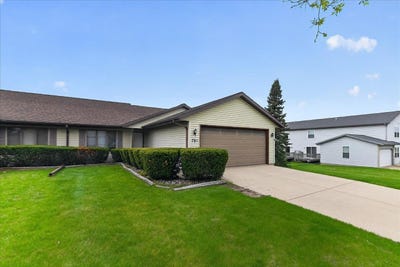 /international/us/761b-st-john-street-cottage-grove-wi-110107684616/