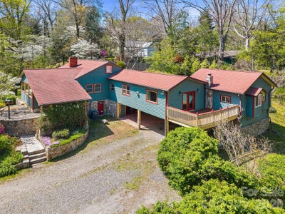 /international/us/114-walker-street-black-mountain-nc-110107334114/
