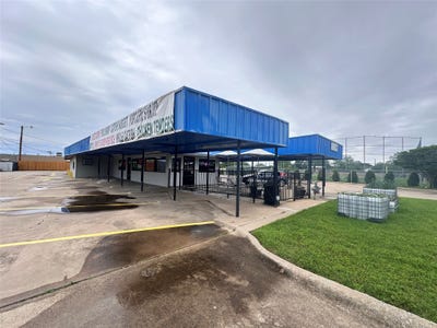 /international/us/313-castle-drive-garland-tx-110108200179/