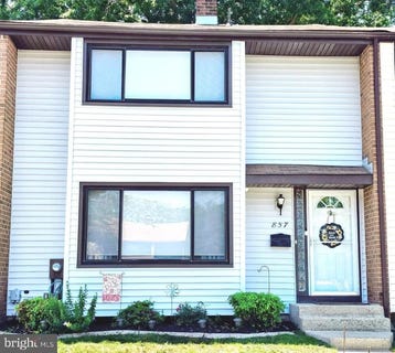 /international/us/857-jamestown-rd-east-windsor-nj-110100777124/