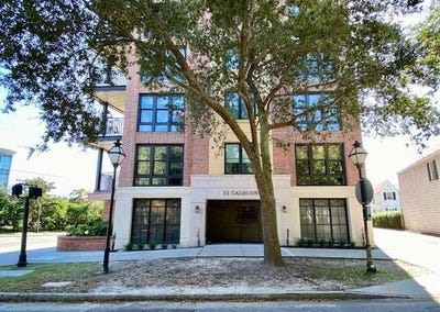 /international/us/33-calhoun-street-charleston-sc-110107339250/
