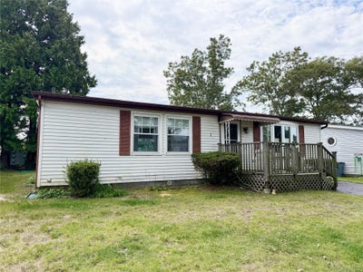/international/us/5-holly-drive-manorville-ny-110120083222/