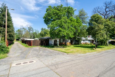 /international/us/1440-oakdale-lane-redding-ca-110100313583/