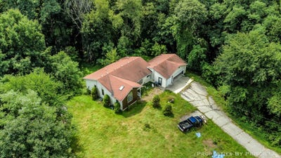 /international/us/9284-pine-island-drive-ne-sparta-mi-110119616501/