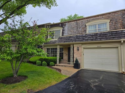 /international/us/2s663-avenue-normandy-e-street-oak-brook-il-110108440452/