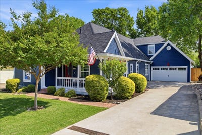 /international/us/508-saint-mary-street-rockwall-tx-110106784571/