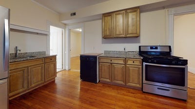 /international/us/192-hillside-street-boston-ma-110106724567/