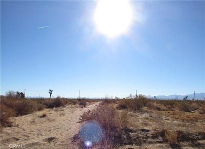 /international/us/0-0459-551-37-0000-lawson-avenue-adelanto-ca-110106616019/