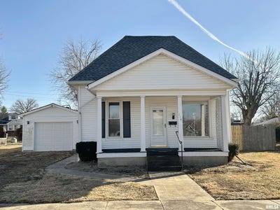 /international/us/114-e-rowe-street-roodhouse-il-110107483636/