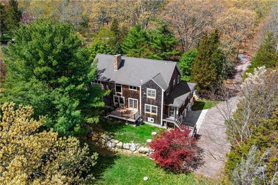 /international/us/900-south-road-east-greenwich-ri-110108202774/