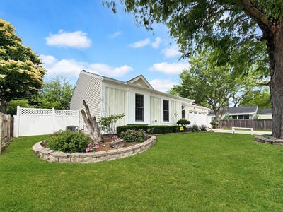 /international/us/2630-stubblefield-court-aurora-il-110108545634/